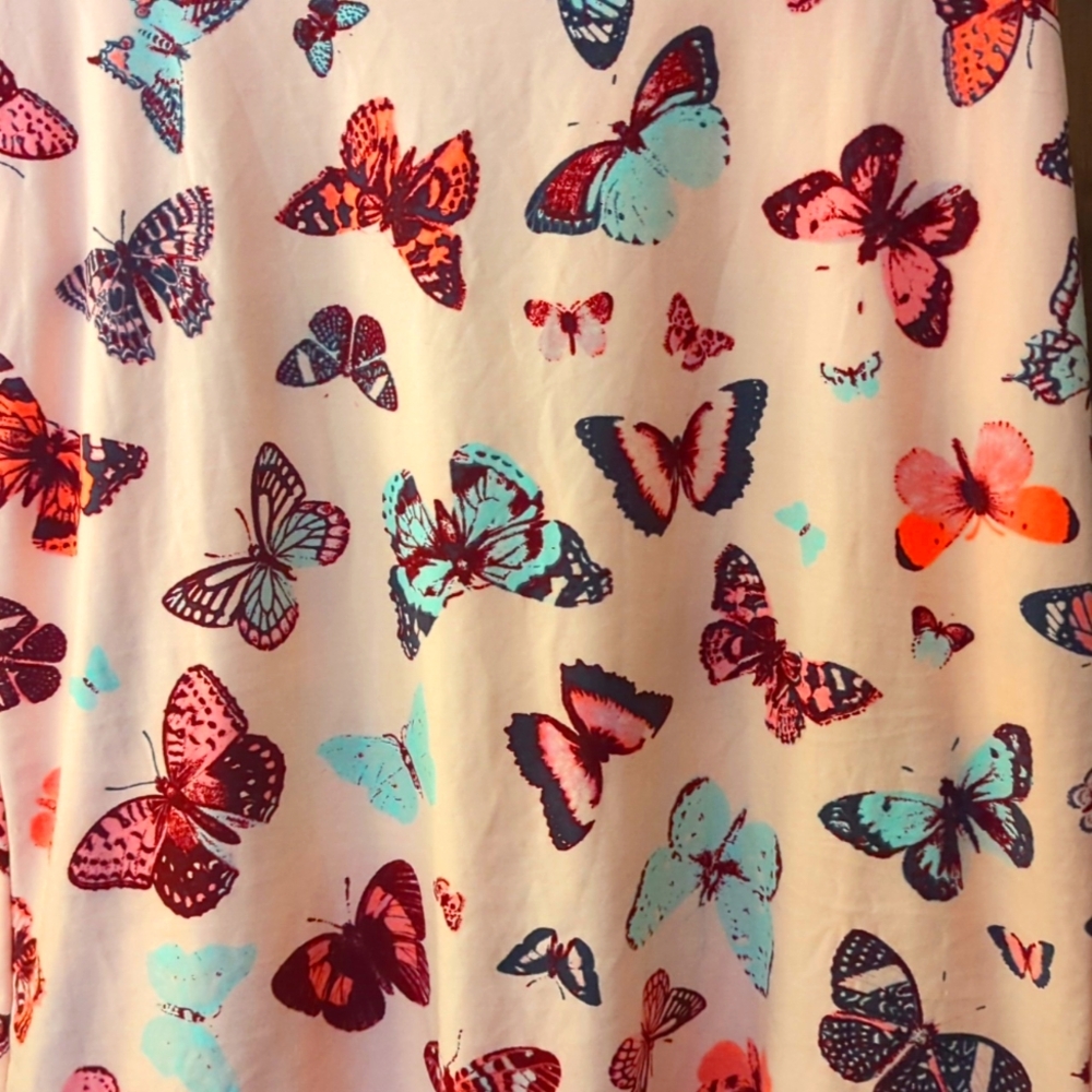 Butterfly Tank - Picture 2 of 3